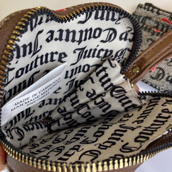 Juicy couture, bundle card holder with a wristlet new with and without tags - Picture 7 of 9